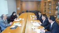 Representatives of South China Normal University meet with Prof. Hau Kit-tai, Pro-Vice-Chancellor of CUHK
